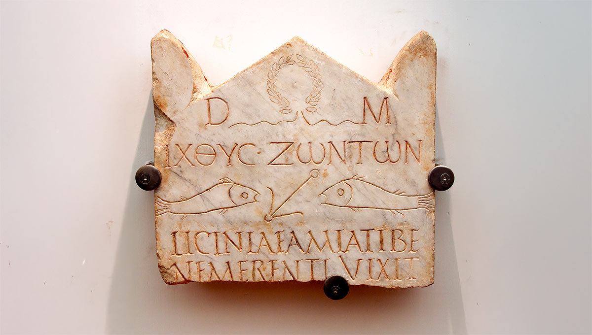 stèle de Licinia Amias